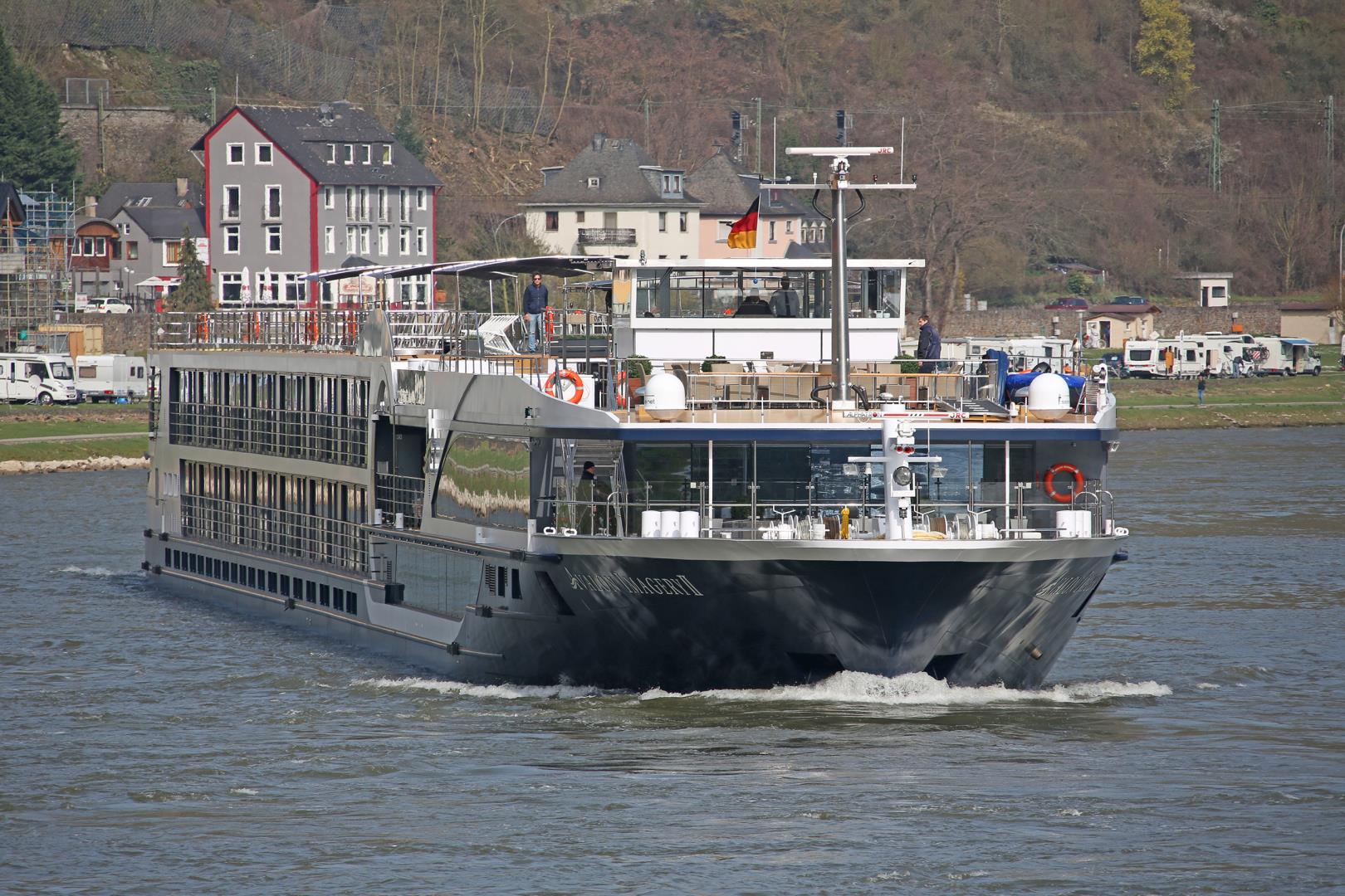 The Rhine & Moselle: Canals, Vineyards & Castles With 1 Night In Amsterdam & 2 Nights In Paris